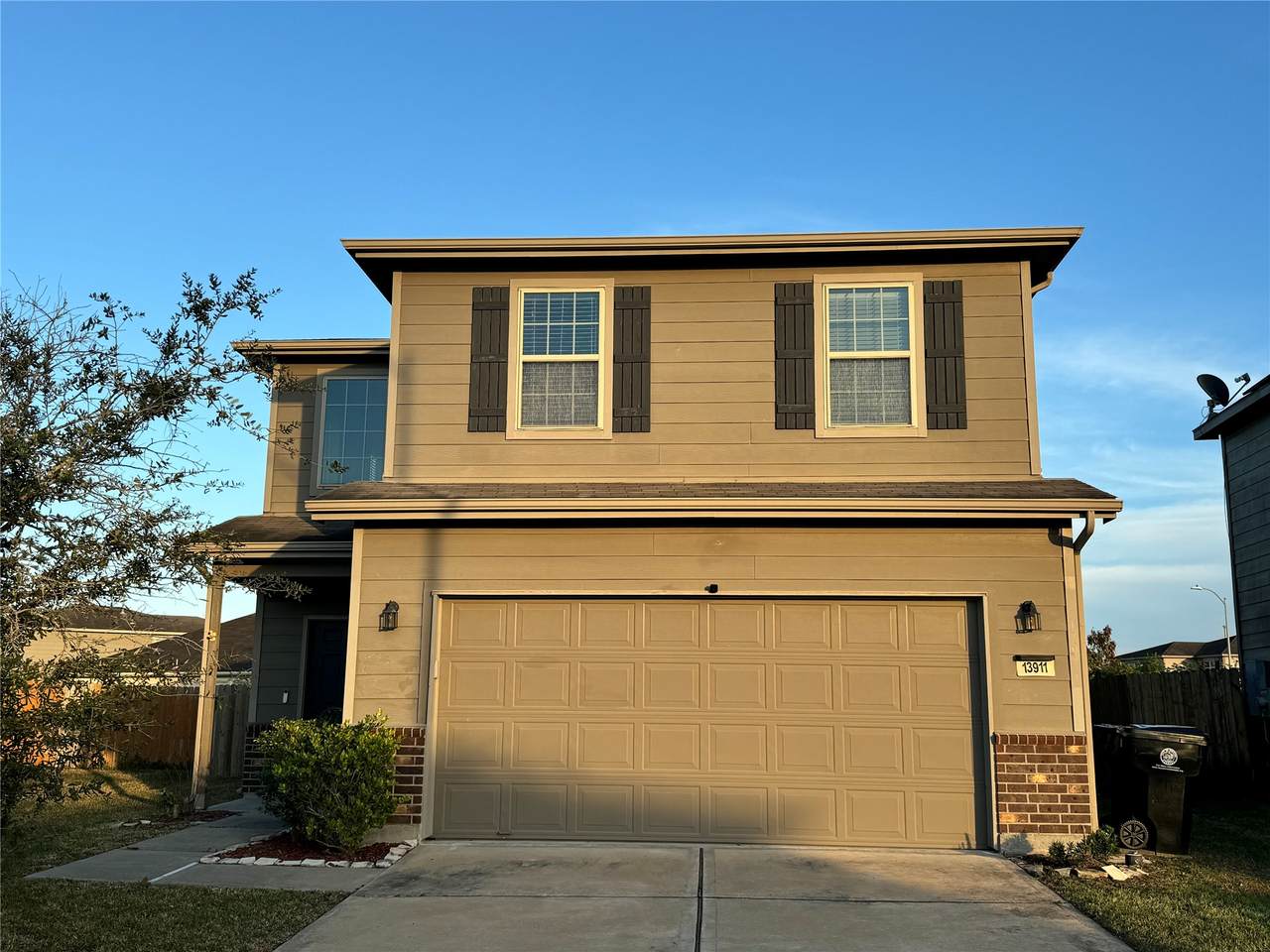 13911 Rock Range Lane - Photo 1