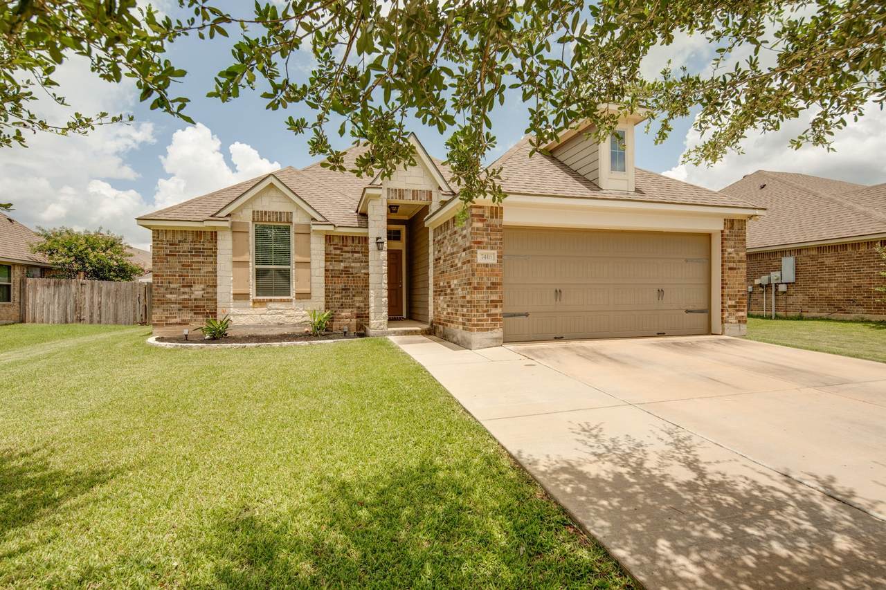 7418 Masters Drive - Photo 1