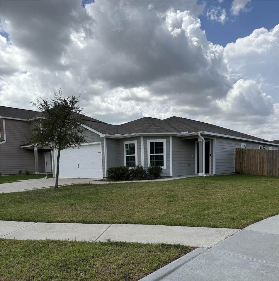 8419 Hannah Road - Photo 1