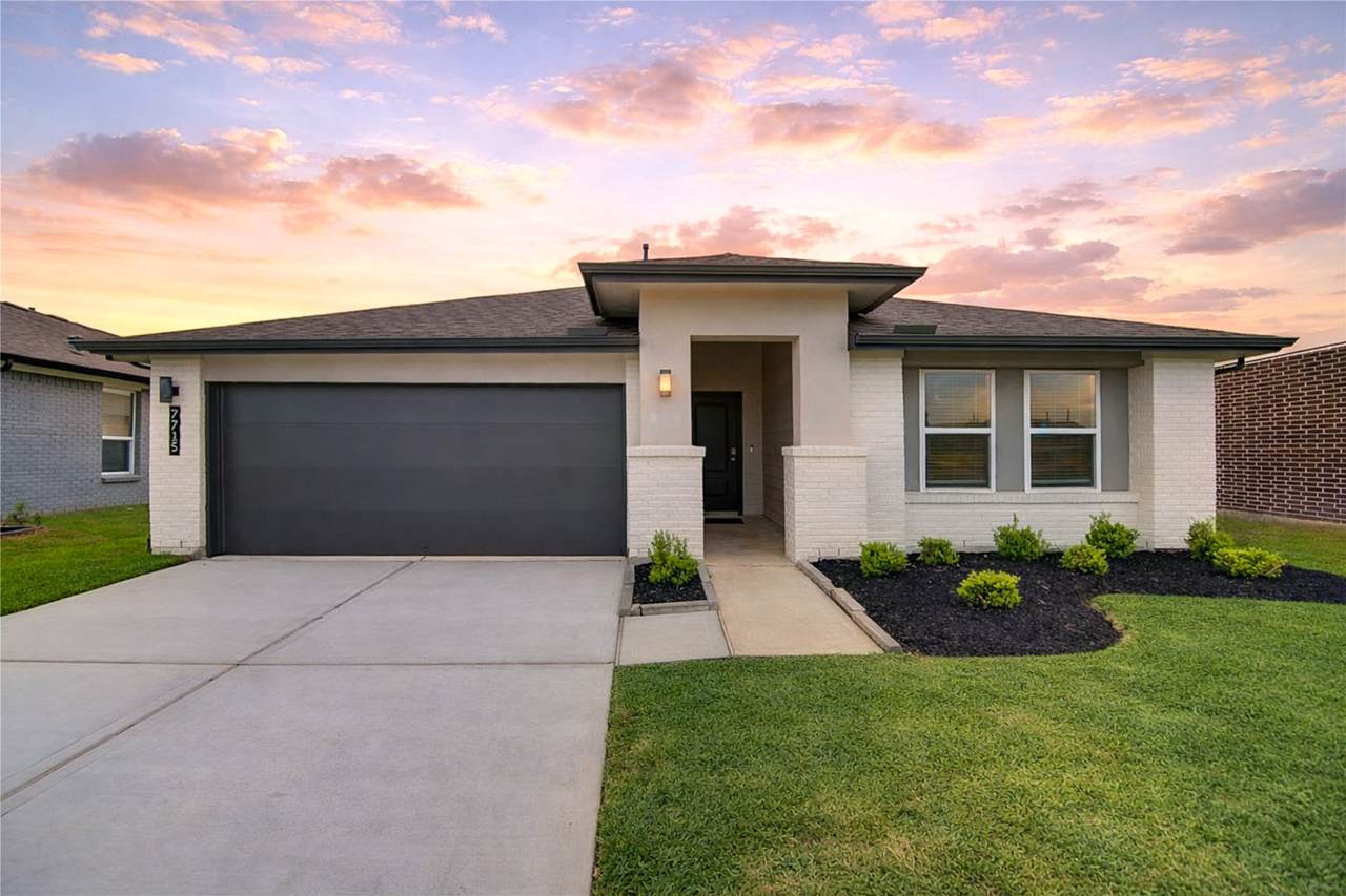 7715 Smooth Valley Court - Photo 1