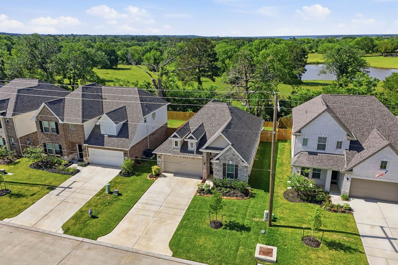 12087 Noble Heart Drive - Photo 1
