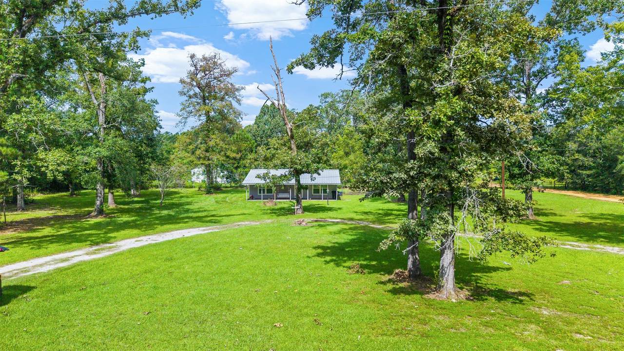 40 Briar Drive - Photo 1