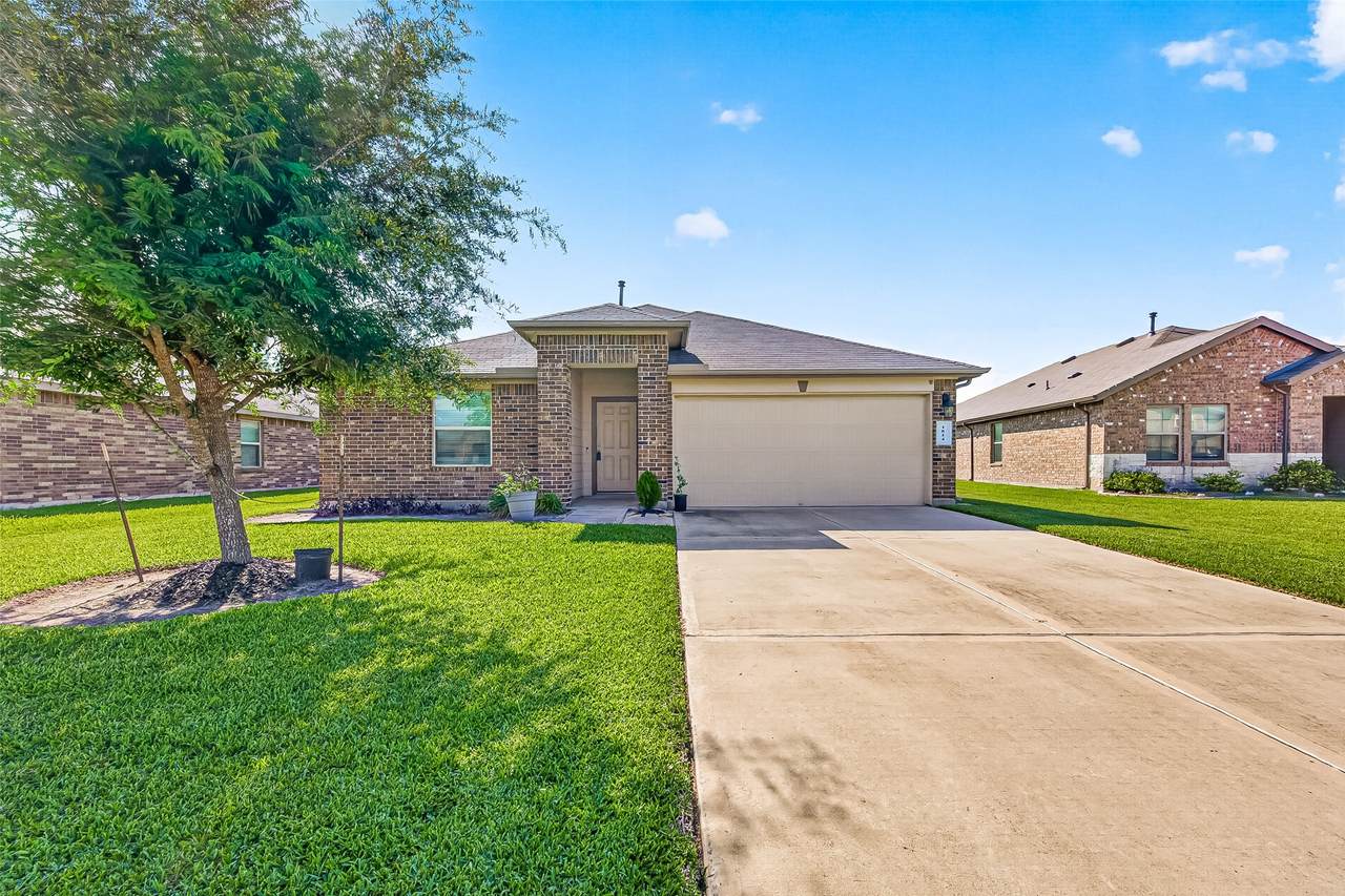 1814 Welsh Canyon Court - Photo 1