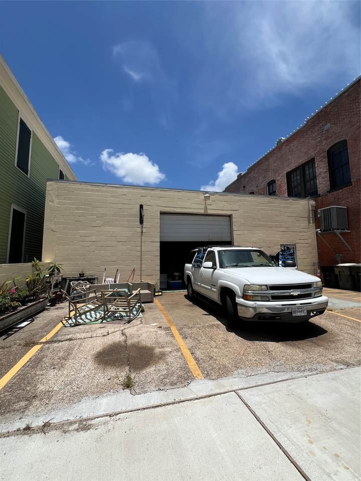 2514 Church Street - Photo 1