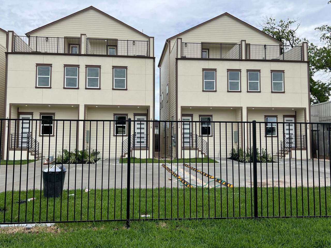 823 North Loop - Photo 1