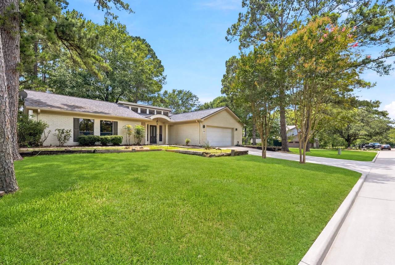 22509 Pebble Beach Way - Photo 1