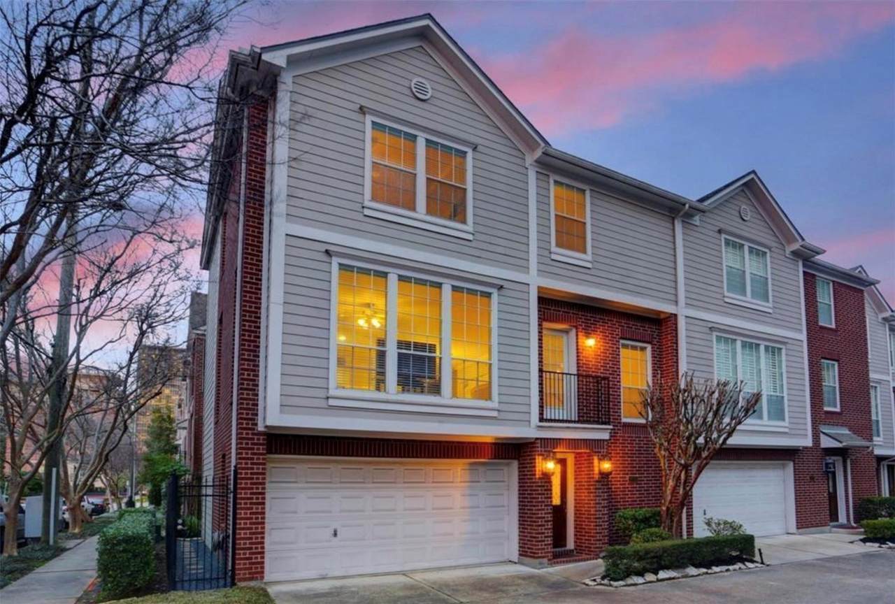 1015 Eberhard Street - Photo 1