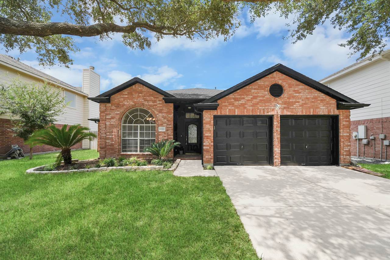 22722 Birch Point Dr - Photo 1