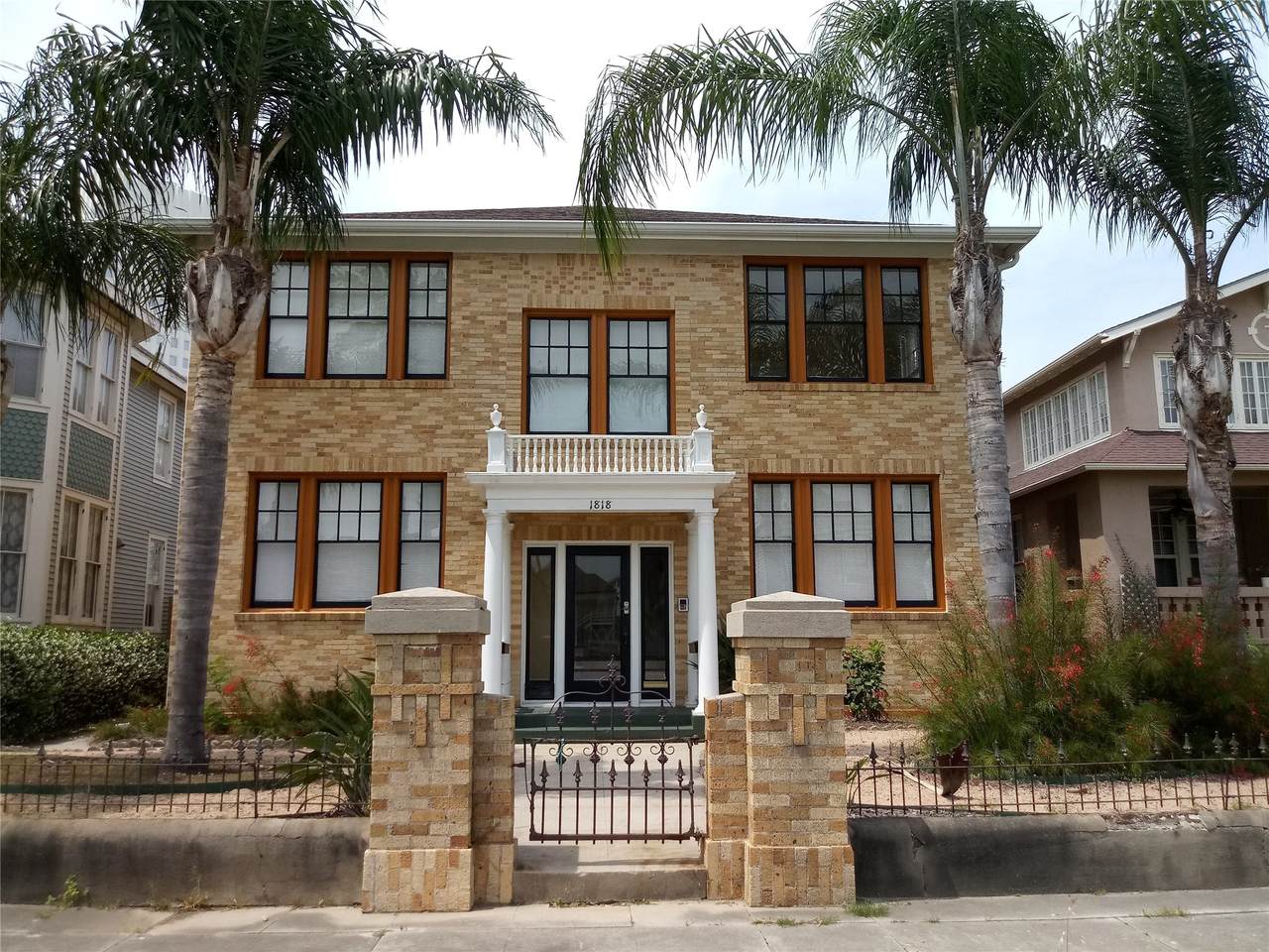 1818 Church - Photo 1