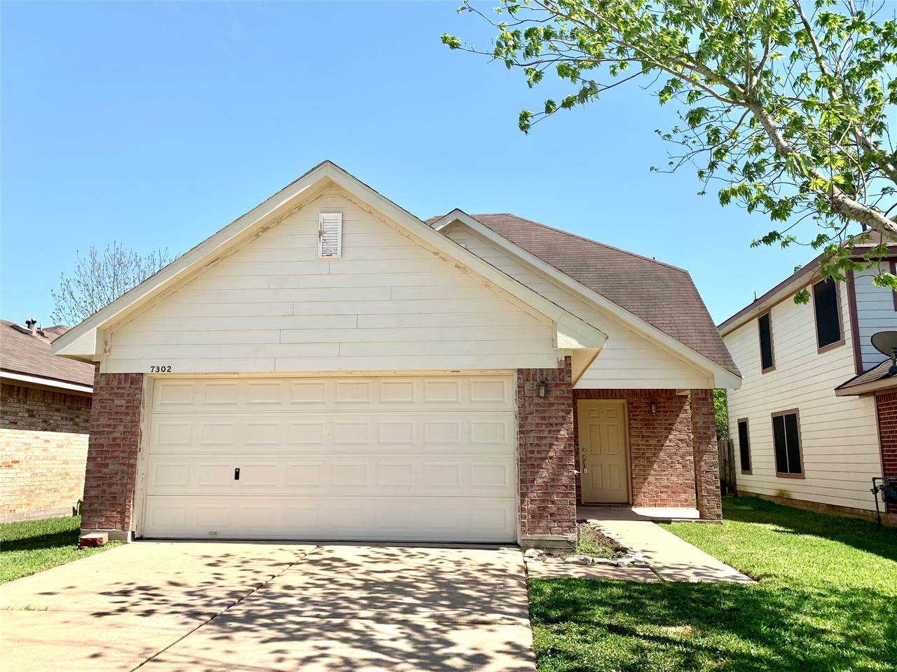 7302 River Pines Drive - Photo 1