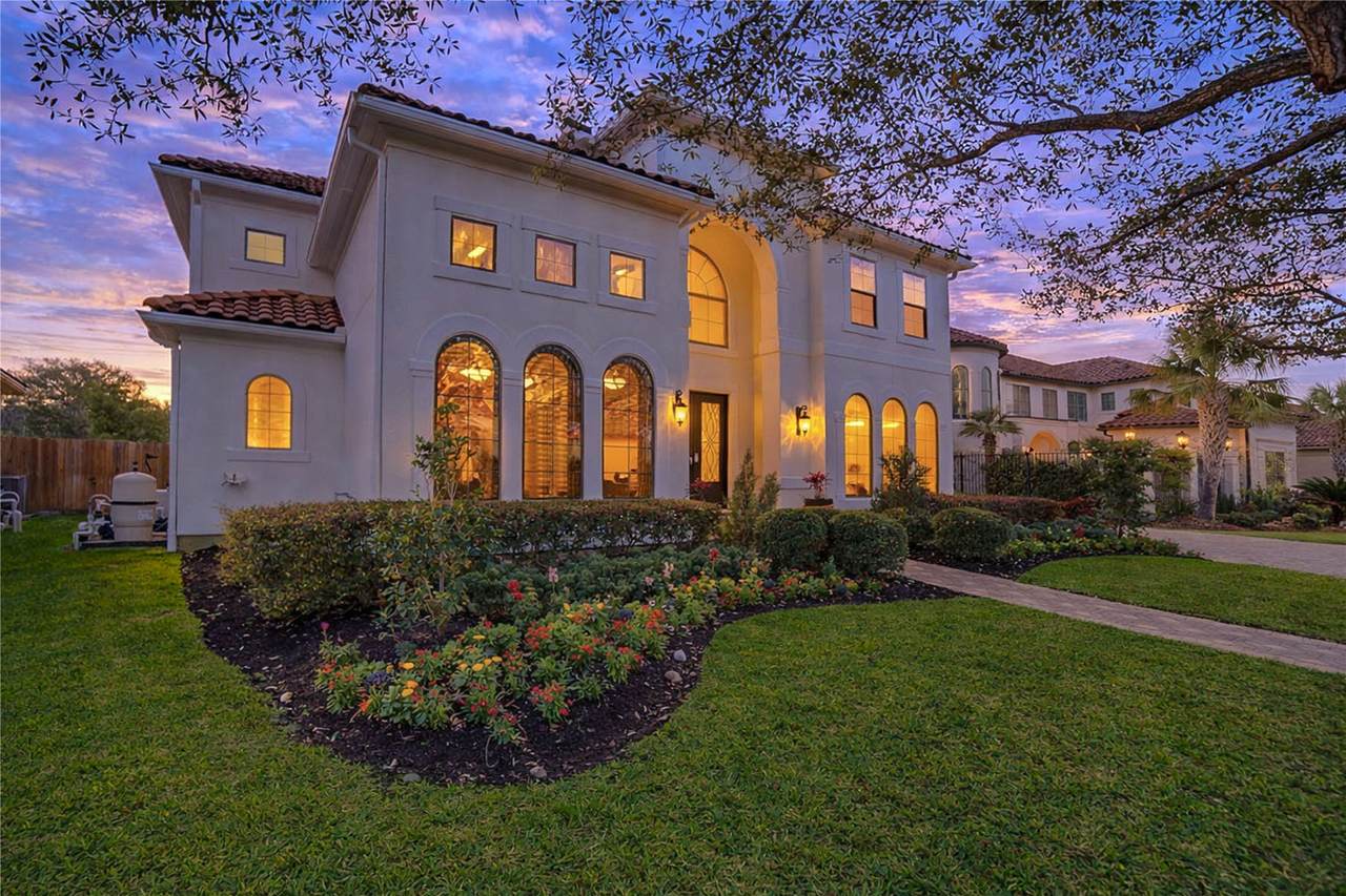 14014 Hampton Cove Drive - Photo 1