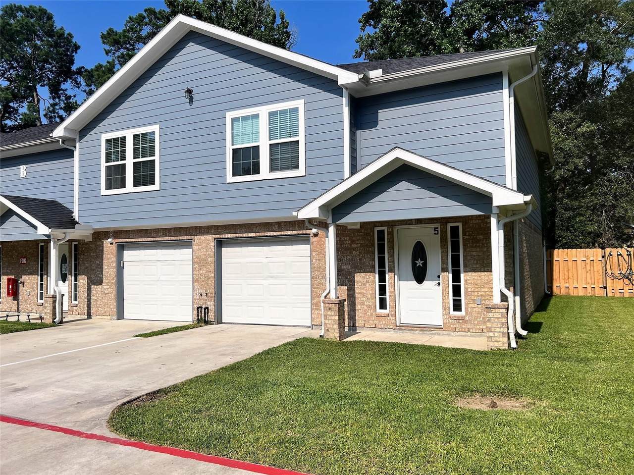 22262 unit 11 Adams Street - Photo 1