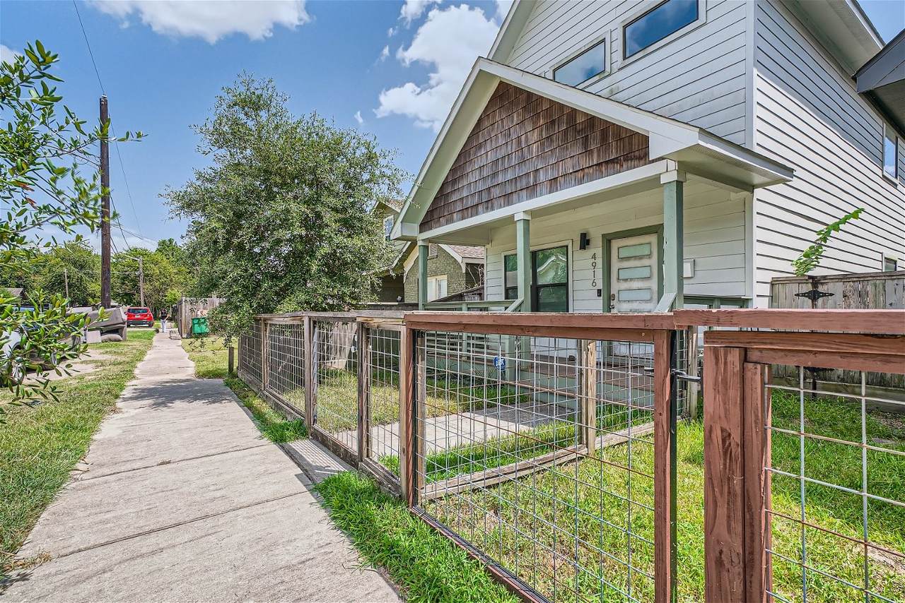 4916 Mckinney Street - Photo 1