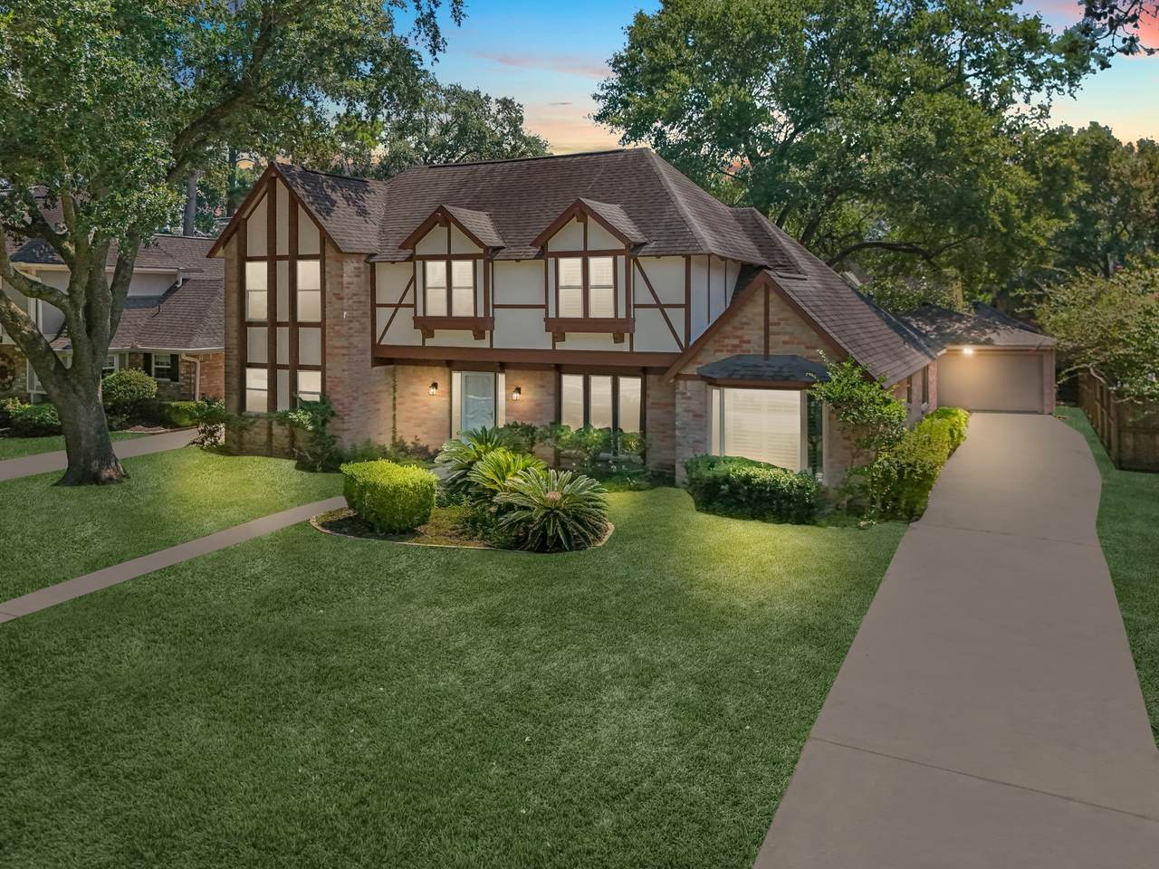 8011 Liberty Elm Court - Photo 1