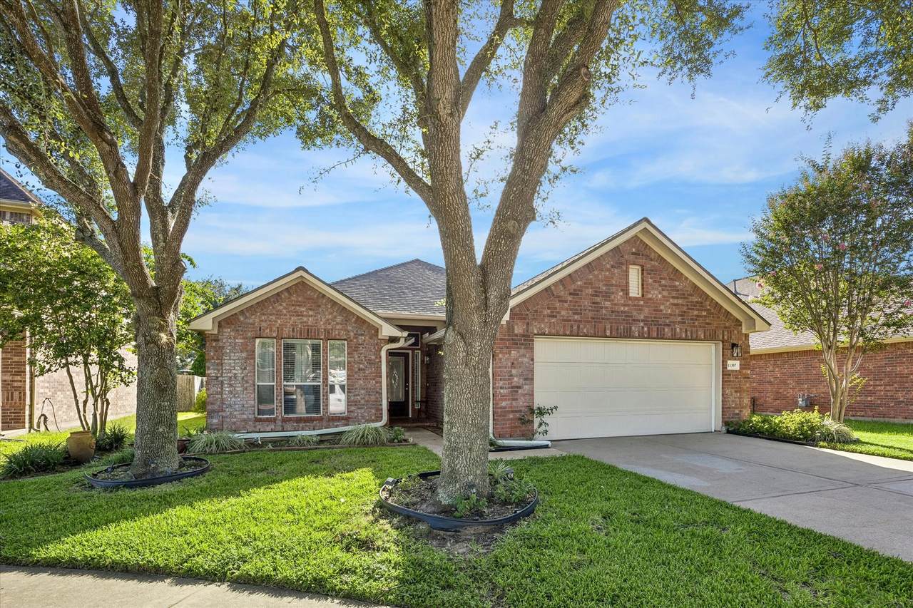 11307 Sandermeyer Drive - Photo 1