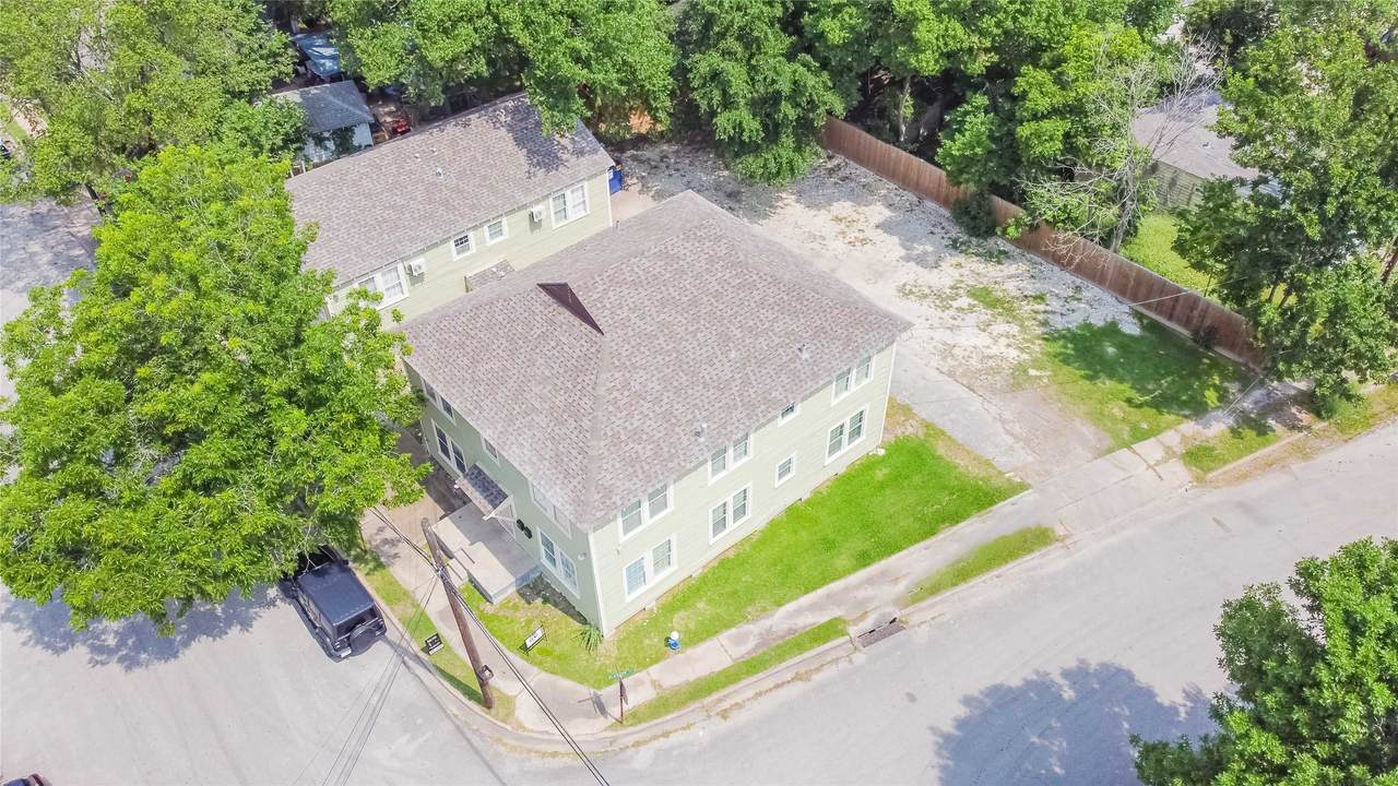 4611 Schroeder Street - Photo 1