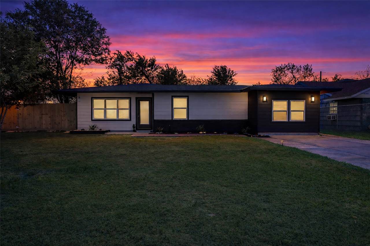 6152 Doulton Drive - Photo 1