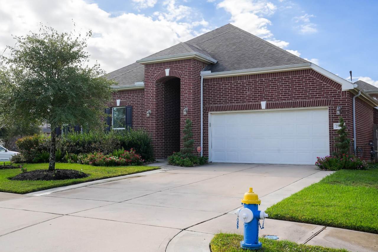25107 Ranger Spur Way - Photo 1