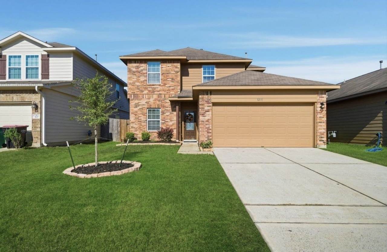 3231 Barton Sky Lane - Photo 1