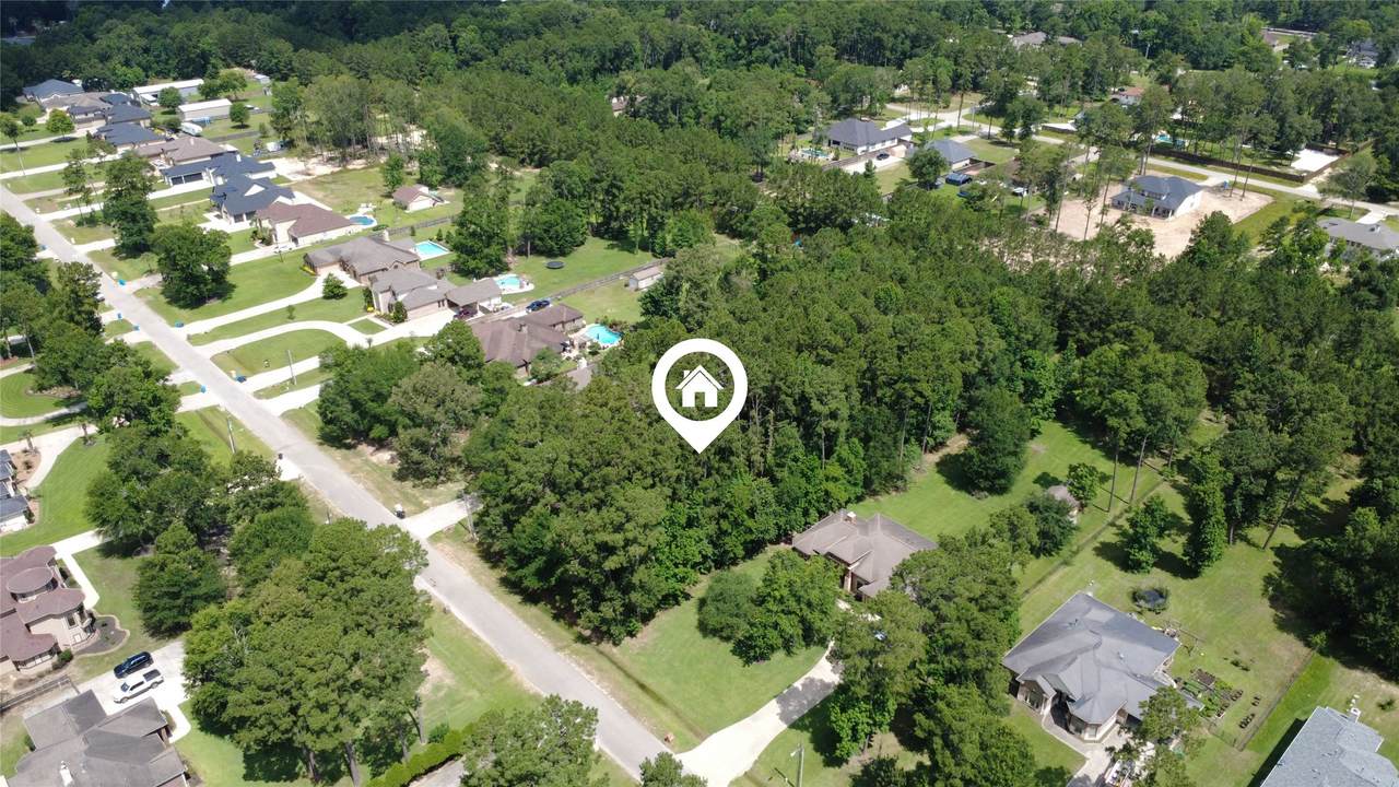 19629 Desna Drive - Photo 1