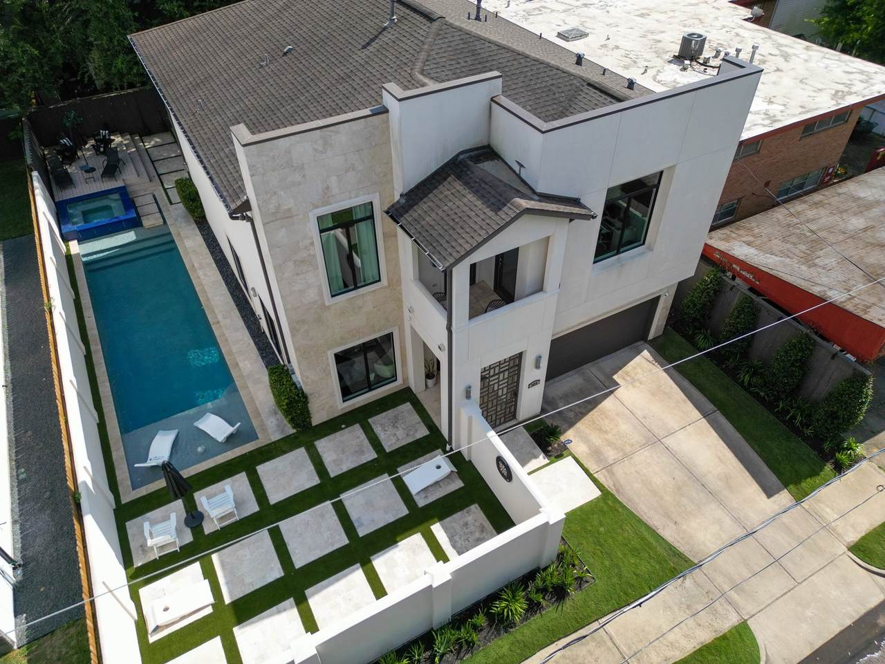 1409 Indiana Street - Photo 1