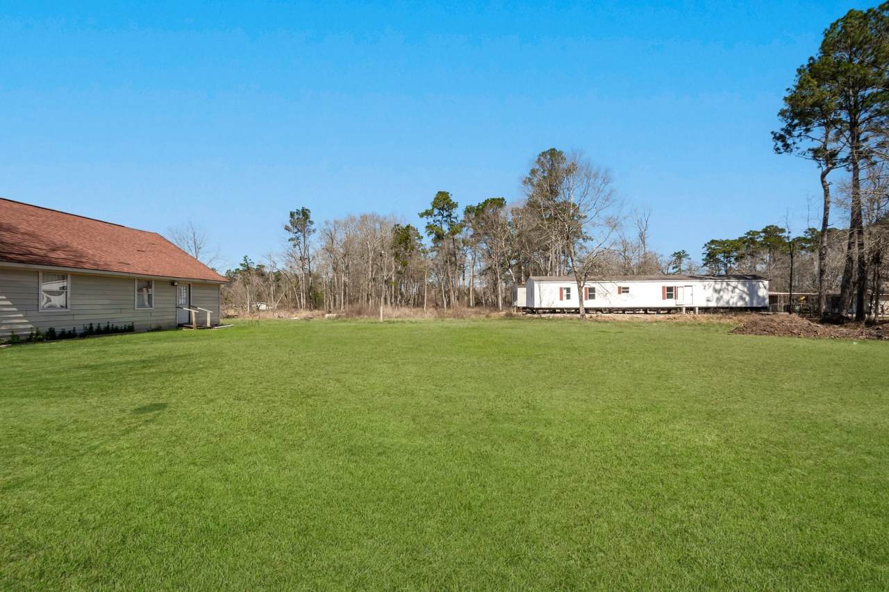 16525 Highline Boulevard - Photo 1