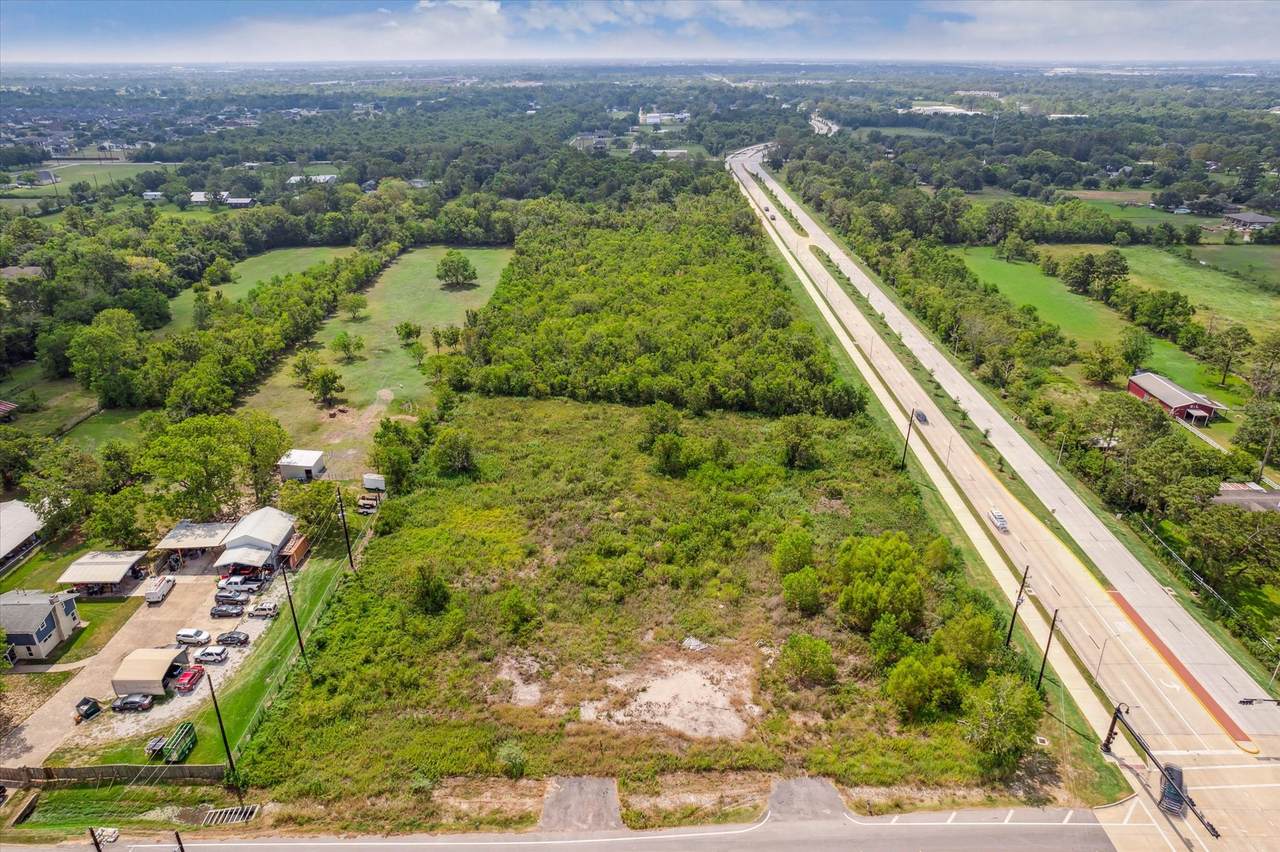 1706 Roy Road - Photo 1