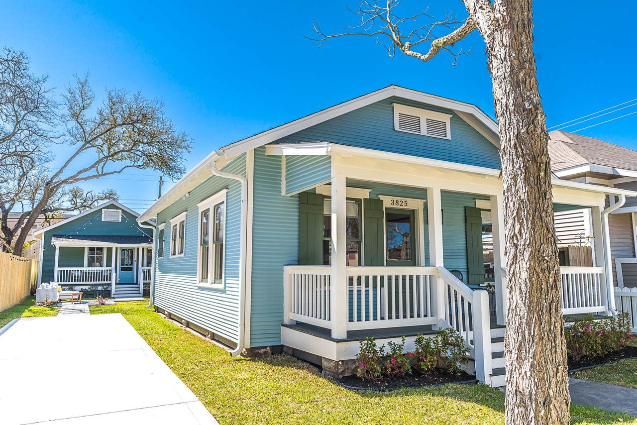 3825 Avenue N 1/2 - Photo 1
