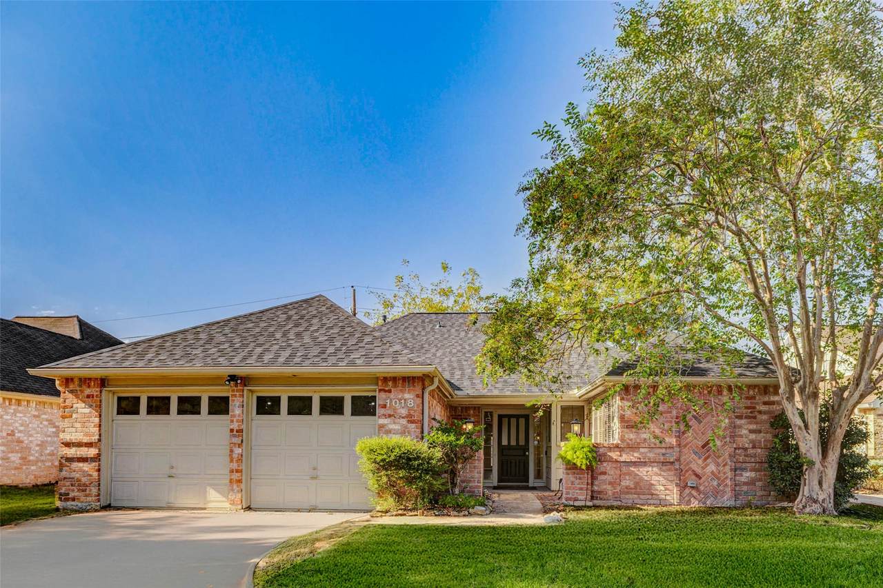 1018 Cascade Creek Drive - Photo 1