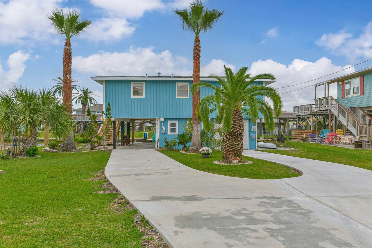 16619 Bermuda Way - Photo 1
