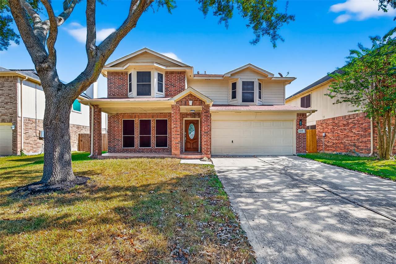 2219 Mountshire Drive - Photo 1