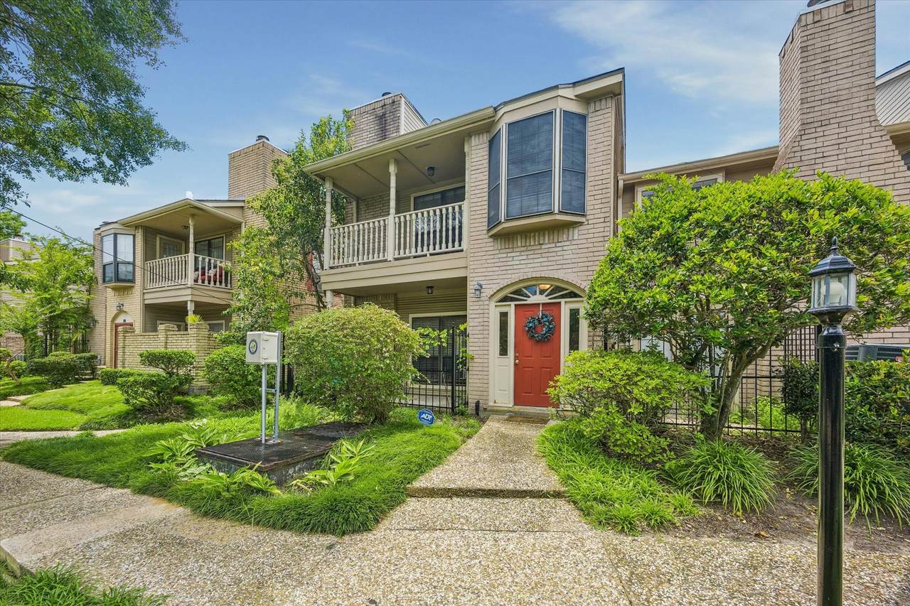 7350 Kirby Drive - Photo 1
