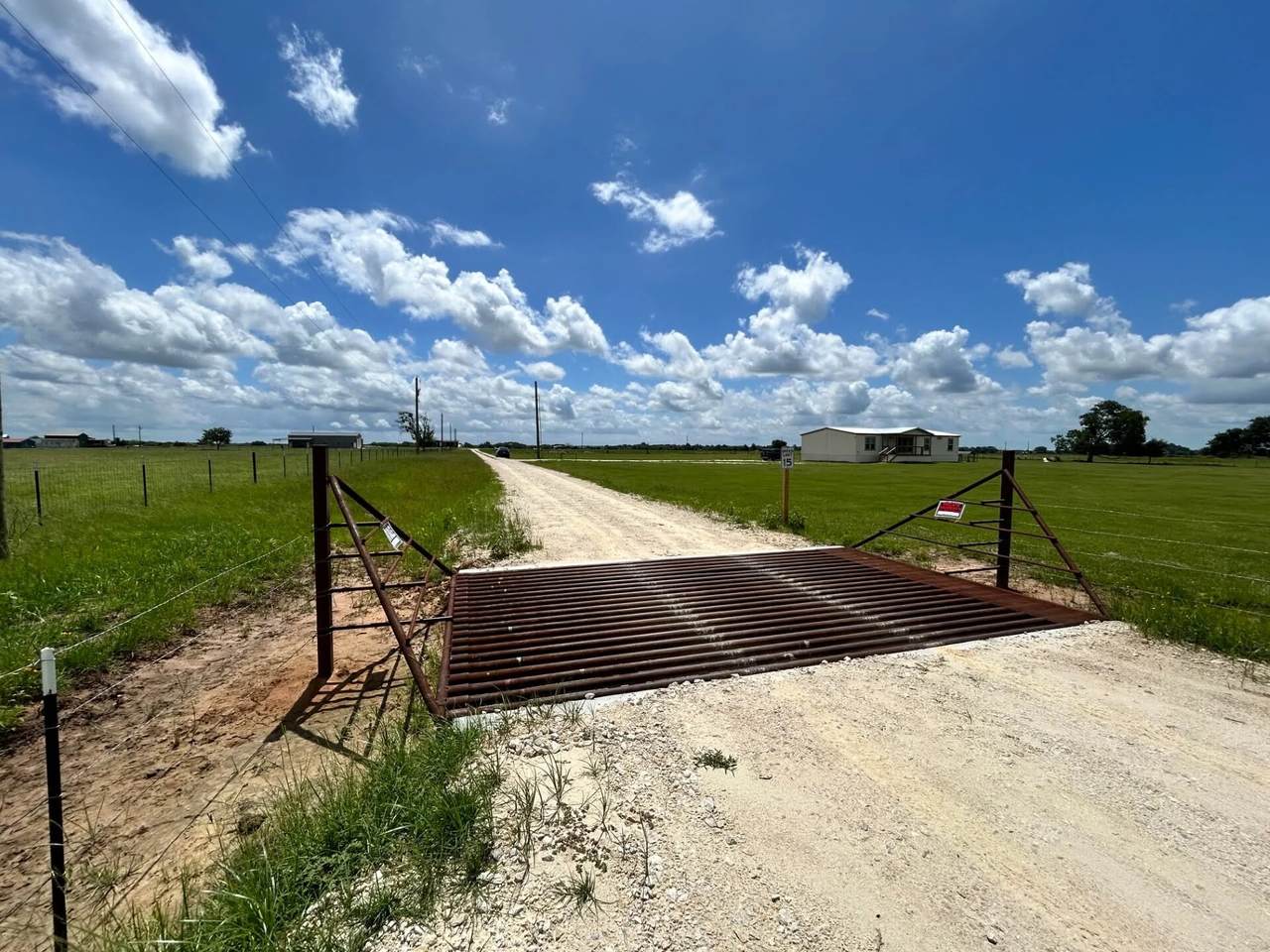 P2L16 Limestone County Road 463 - Photo 1