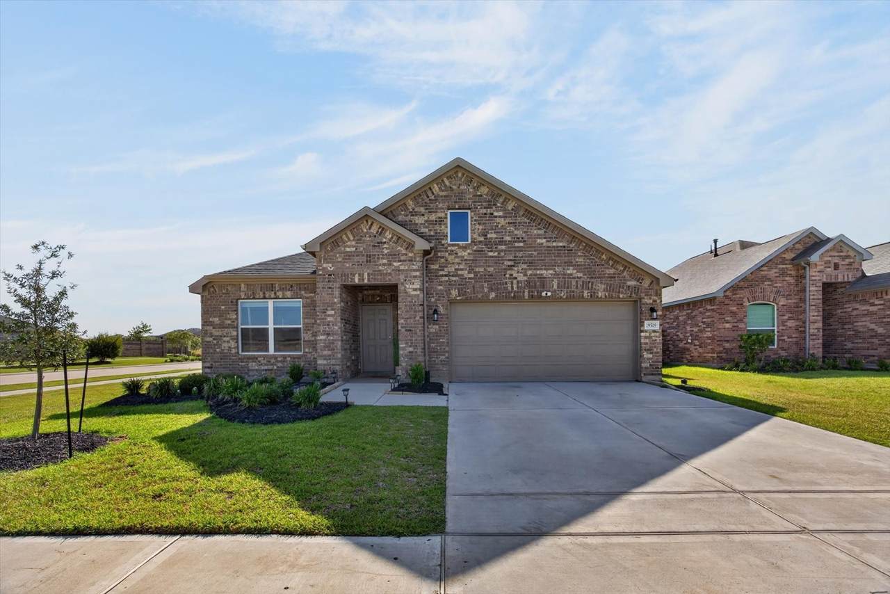 19519 Perissa Terrace Drive - Photo 1