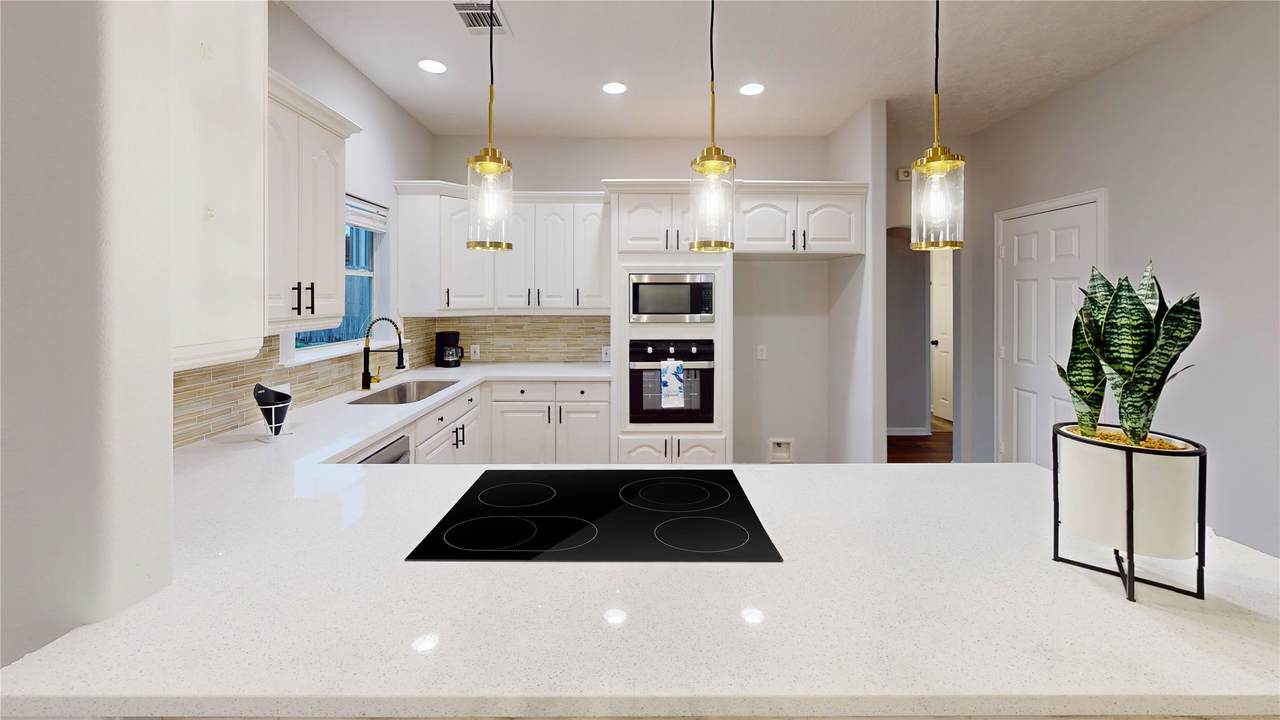 9267 Inlet Circle - Photo 1