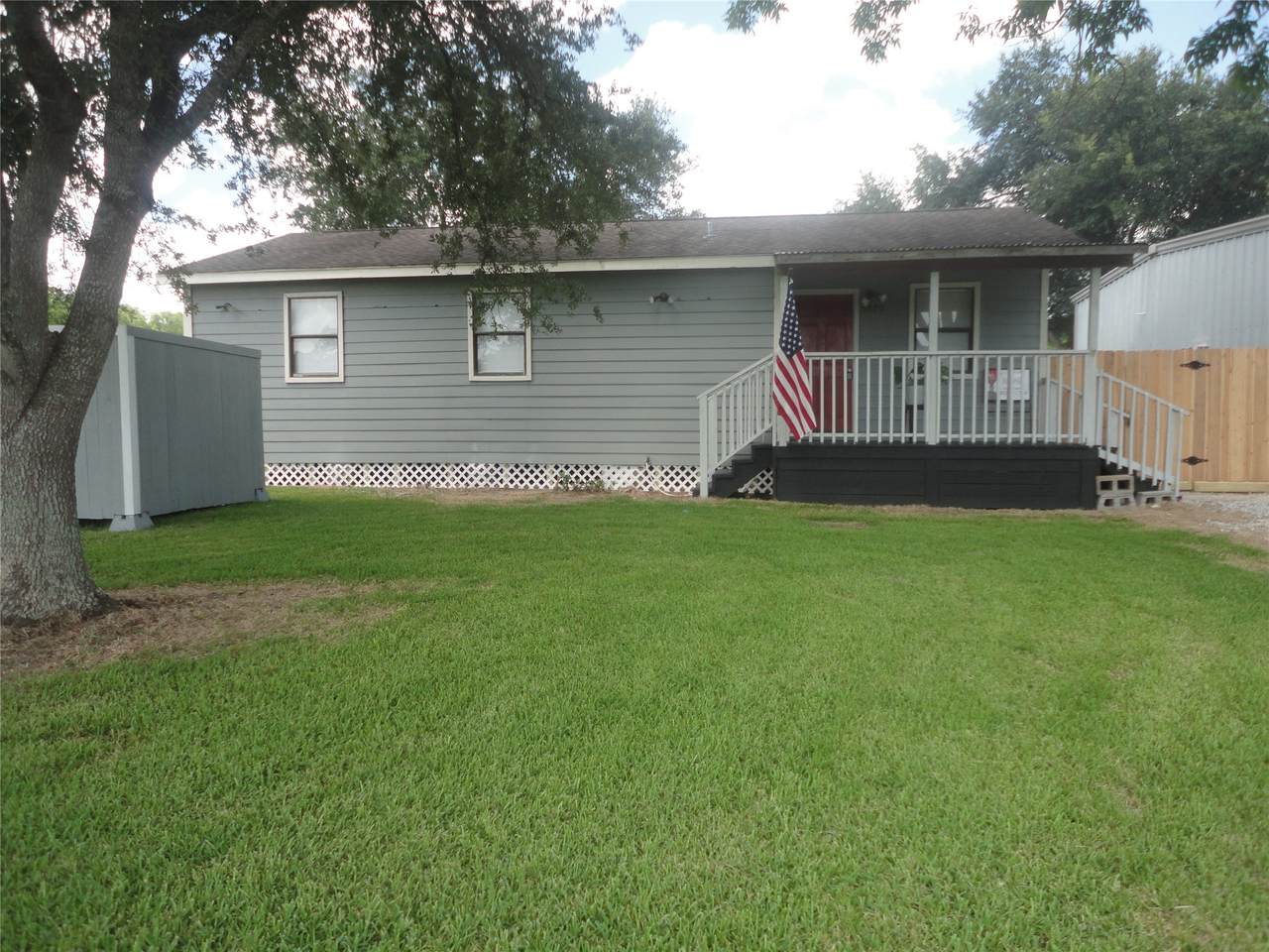 6820 Mississippi Road - Photo 1