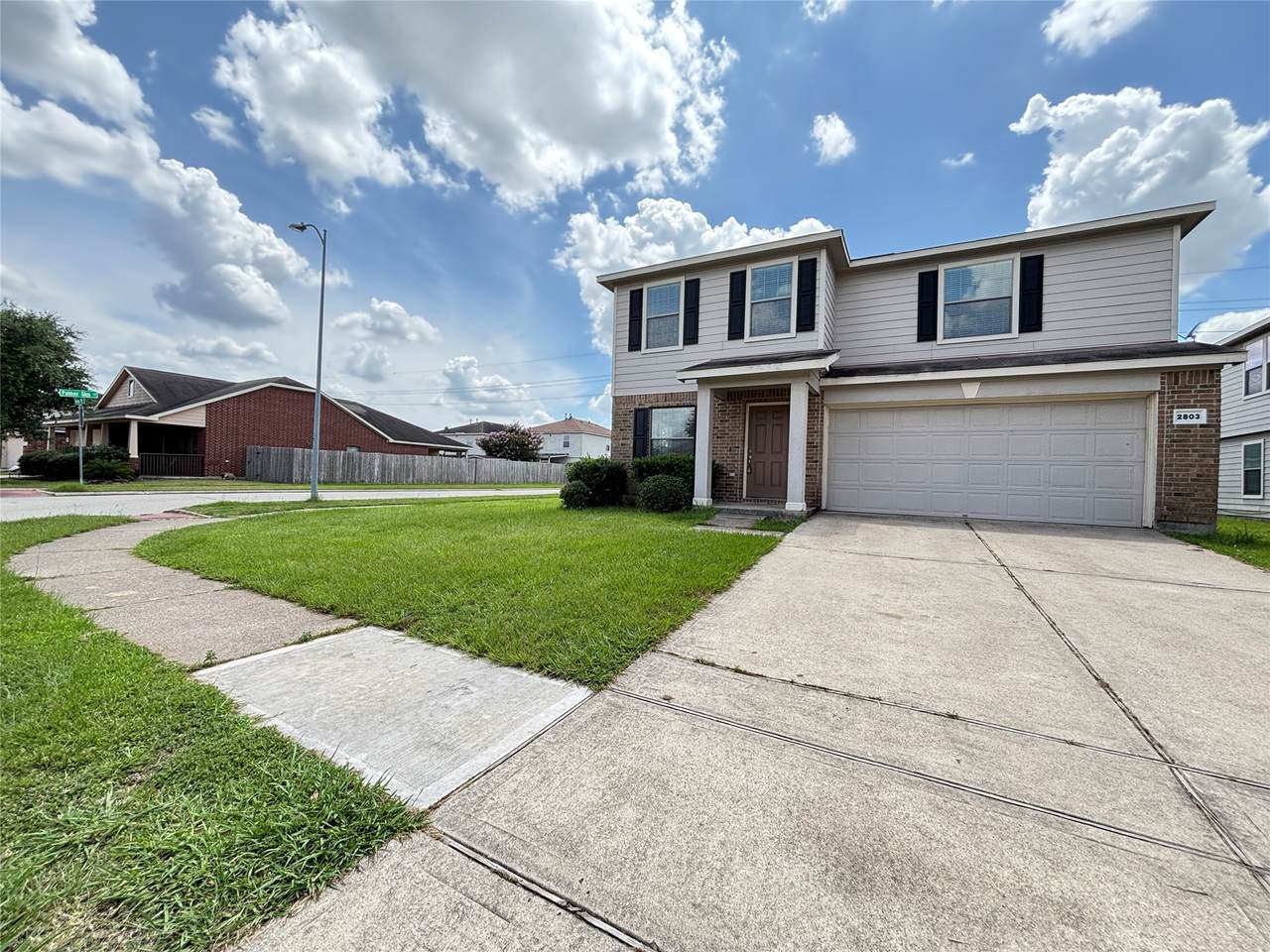 2803 Mustang Hill Lane - Photo 1