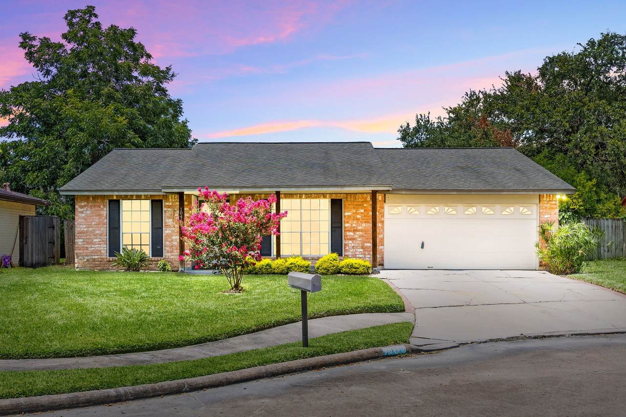 10410 Cedartowne Lane - Photo 1