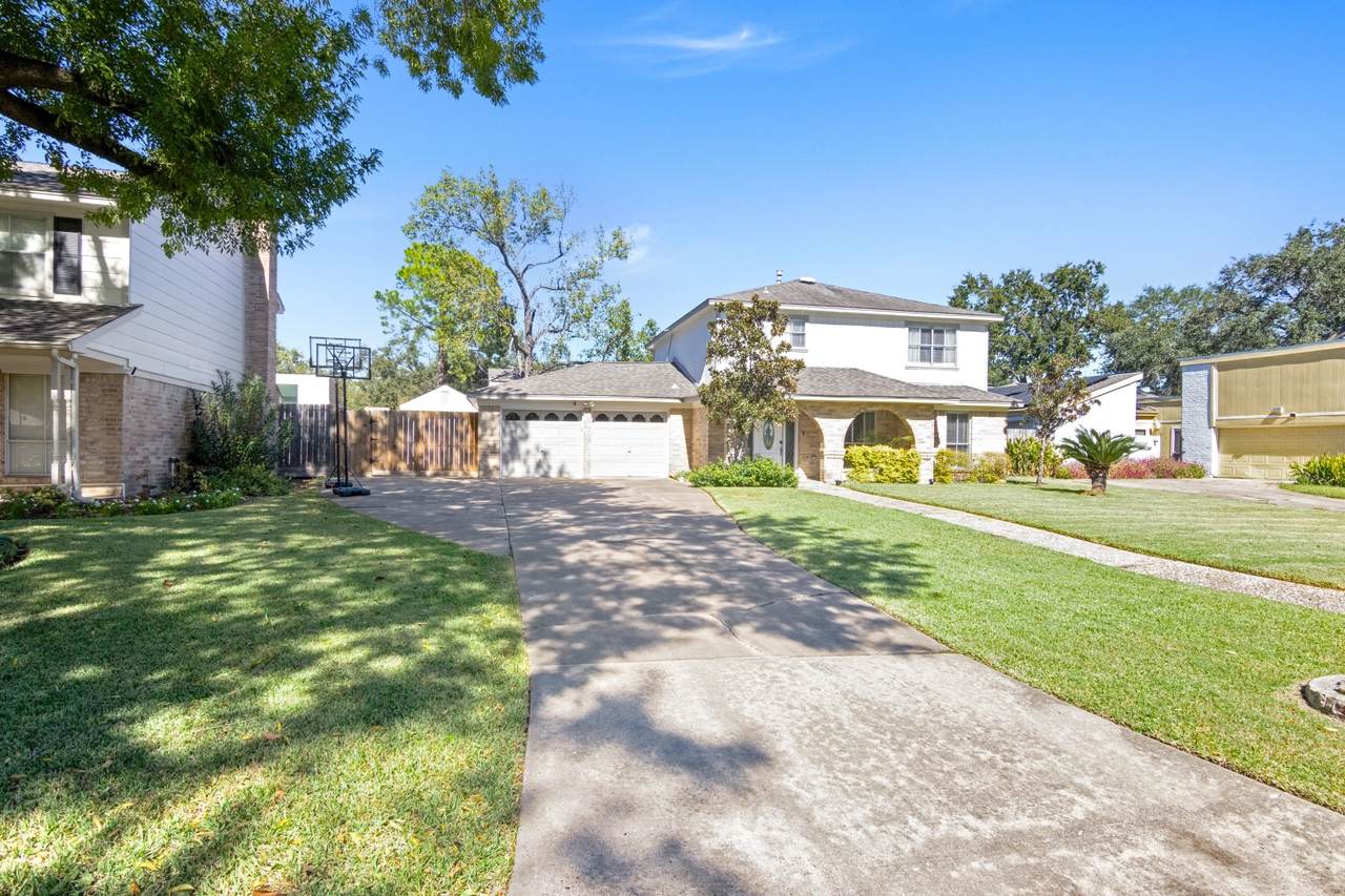 13910 Ella Lee Lane - Photo 1