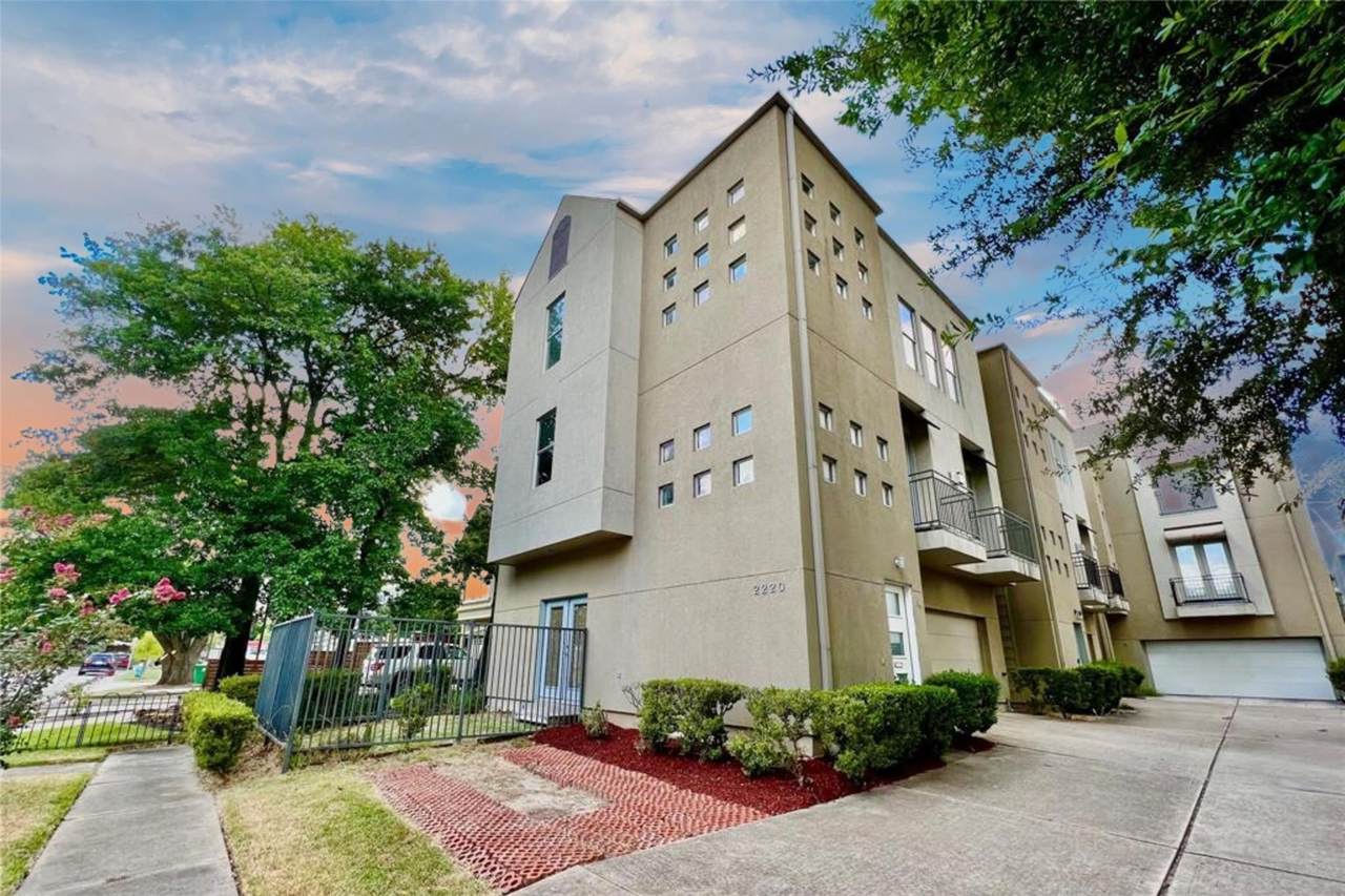 2220 Portsmouth Street - Photo 1