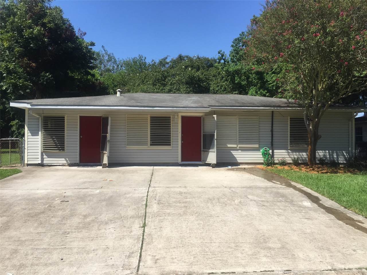 3022 Tarpey Avenue - Photo 1