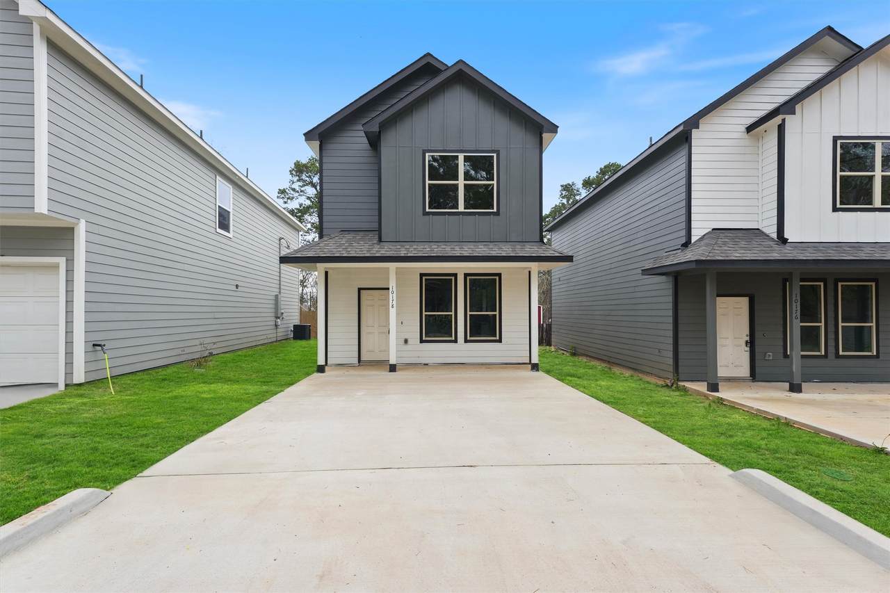 10178 Barberry Street - Photo 1