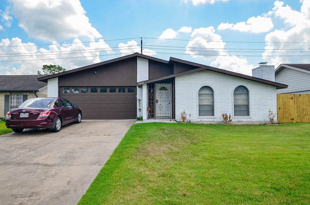 7307 Addicks Clodine Road - Photo 1