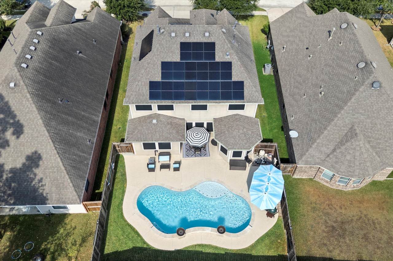 16918 Lake Willowby Lane - Photo 1