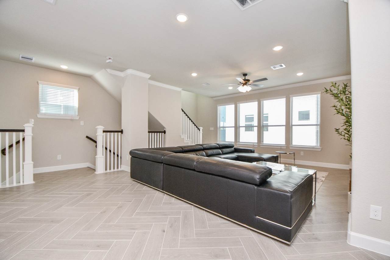 2033 Millbridge Spring - Photo 1