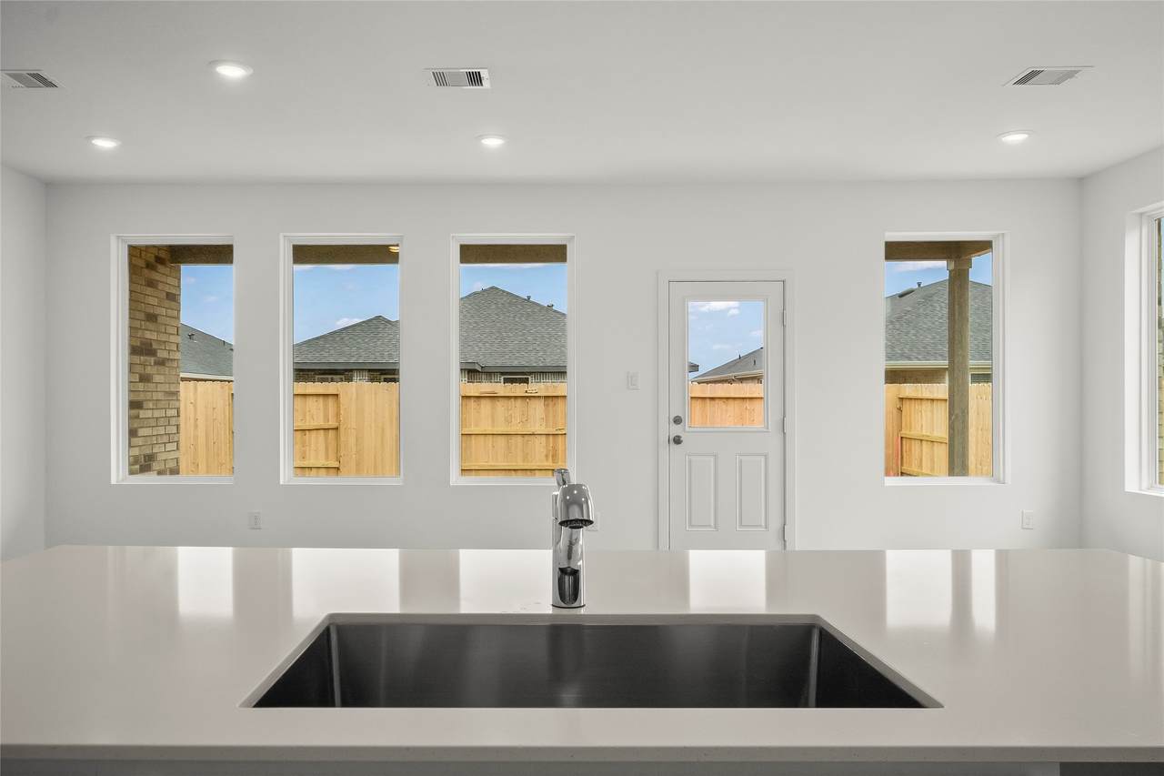 18311 Ginger Glen Lane - Photo 1