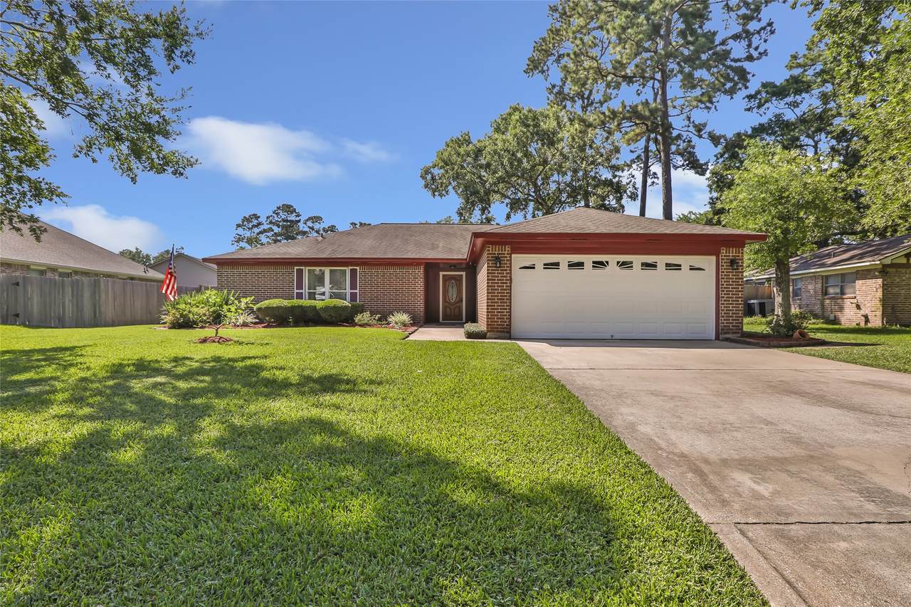 16307 Spinnaker Drive - Photo 1