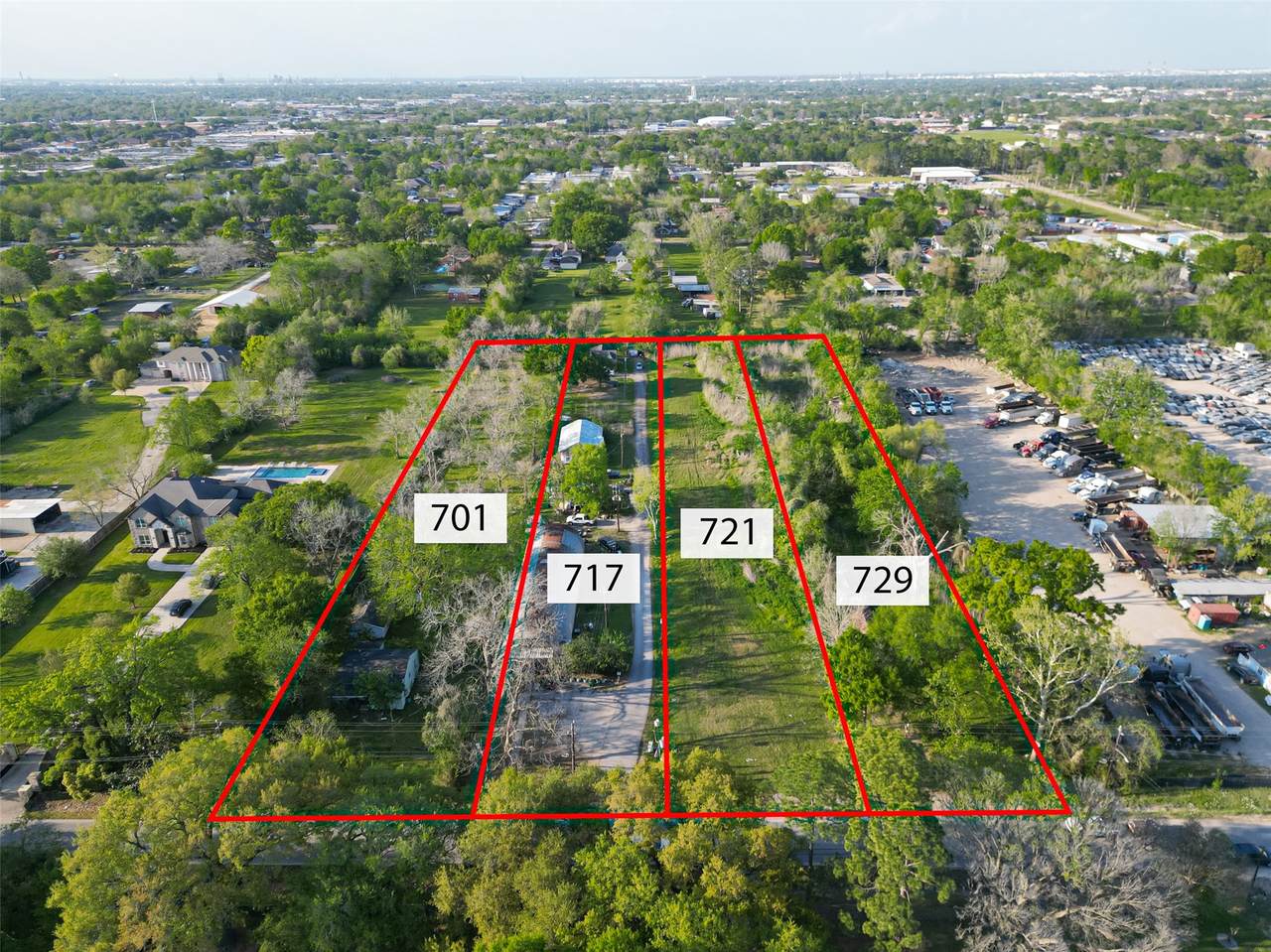 729 Crenshaw Road - Photo 1