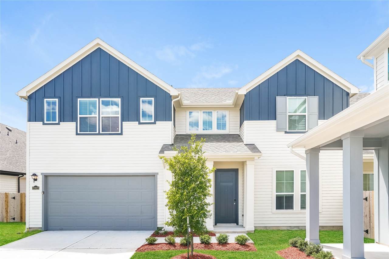 22822 Frassino Place - Photo 1