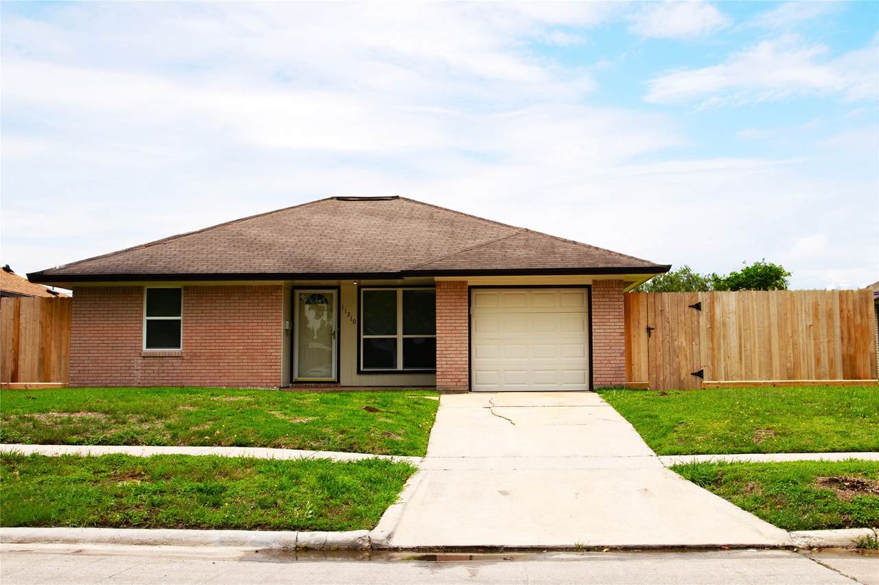11210 Leitrim Way - Photo 1
